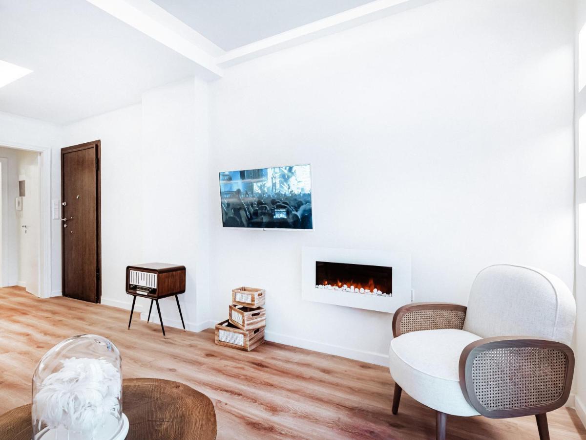 אתונה Luxury Apartment In The Heart Of The City - 1Br מראה חיצוני תמונה